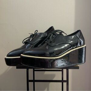 Design Lab Lord & Taylor Glossy Black Patton Platform Oxford Shoes - Size 8 GUC